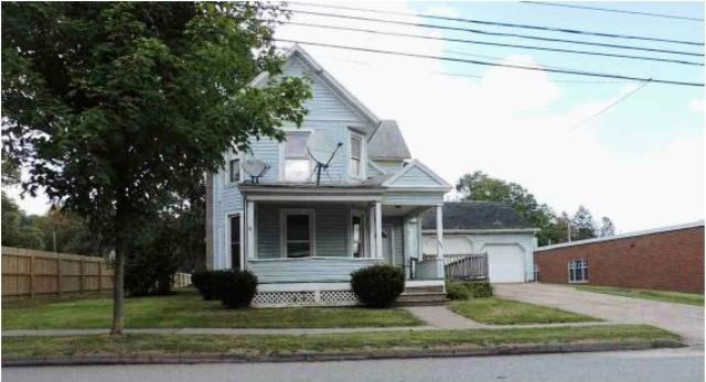 421 Cherry St, Waterford, PA 16441