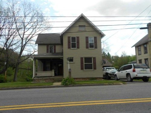 414 1st St, Grampian, PA 16838