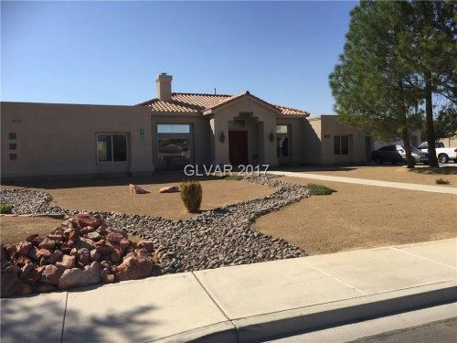 6105 West Gilmore Avenue, Las Vegas, NV 89108