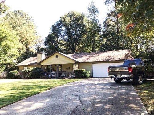 4235 Pilgrim Point Rd, Cumming, GA 30041