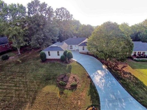 460 Saddle Lake Dr, Roswell, GA 30076