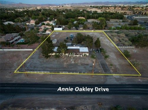 6010 Annie Oakley Drive, Las Vegas, NV 89120