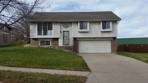 1708 Yorktown St, Bellevue, NE 68123