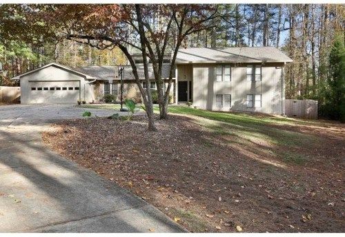 2571 Stockbridge Rd, Marietta, GA 30062