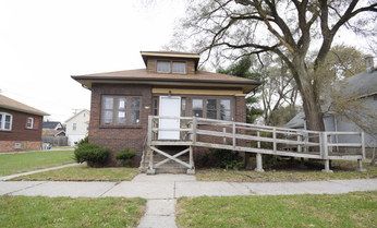 616 Engle St, Dolton, IL 60419