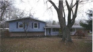 238 Georgian Ter, Saginaw, MI 48609