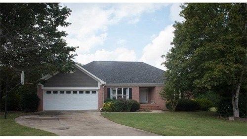 3147 Rose Glen SE, Conyers, GA 30094