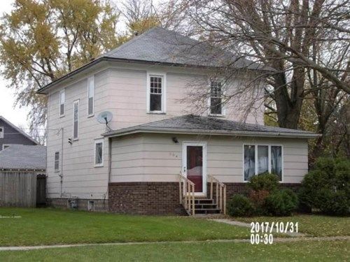 604 COURT STREET, Rockwell City, IA 50579