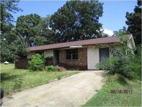 50 Square Circle, Locust Grove, GA 30248