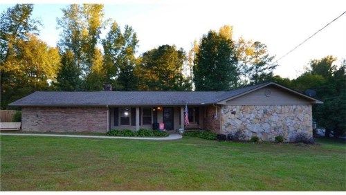 223 Three Oaks Dr SE, Calhoun, GA 30701