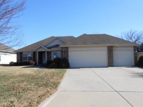 3922 S Ridgeline Ave, Springfield, MO 65807