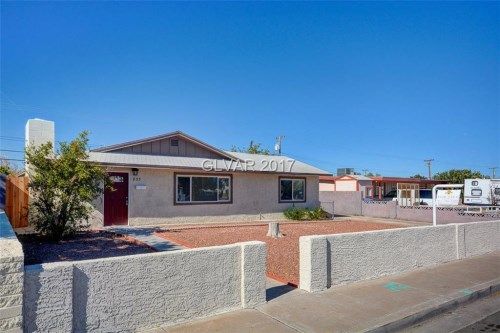 853 Center Street, Henderson, NV 89015