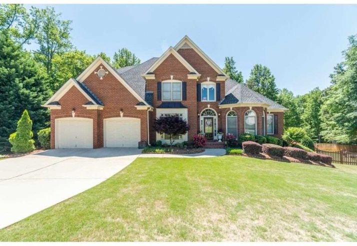 417 Rhodes House Dr, Suwanee, GA 30024