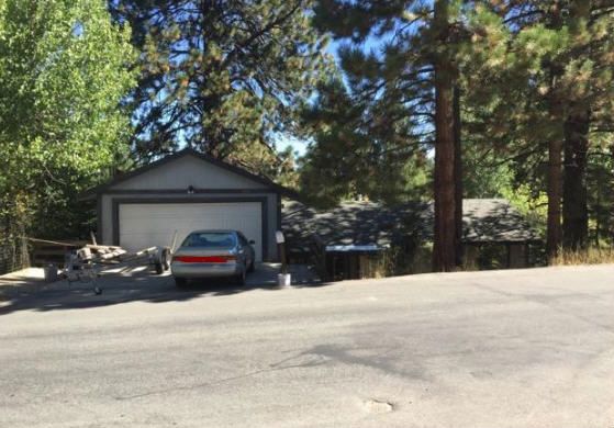 10910 Palisades Dr, Truckee, CA 96161