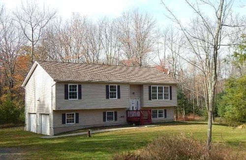 43 Callahans Rd, Wurtsboro, NY 12790