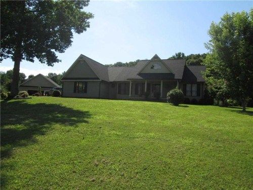 44 Stringer Cochran Rd, Murrayville, GA 30564