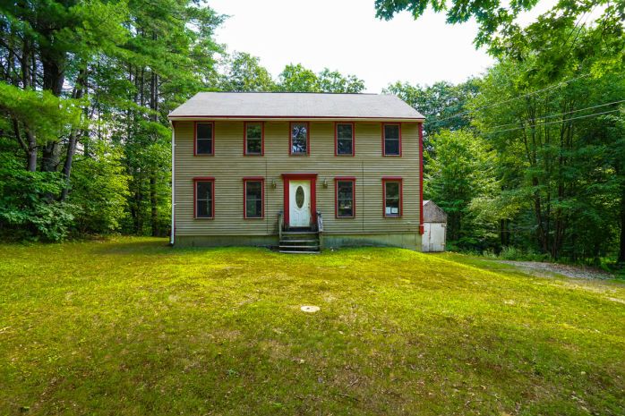 38 Shady Ln, Templeton, MA 01468