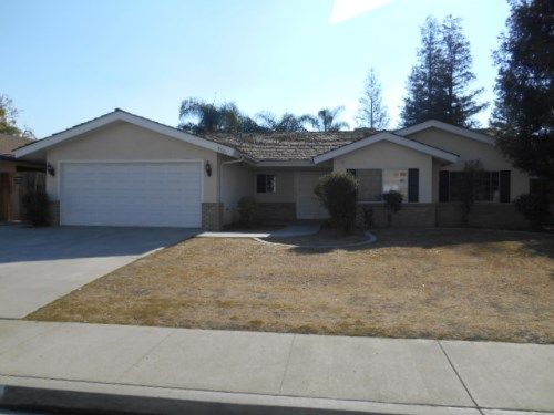 9901 Laurie Avenue, Bakersfield, CA 93312