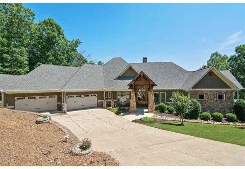 29 Hawks Branch Ln, White, GA 30184