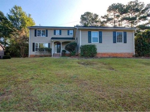4730 Bexley Dr, Stone Mountain, GA 30083