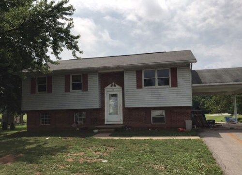 10 Hammaker St, Thurmont, MD 21788