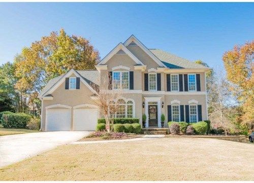 5465 Ashewoode Downs Dr, Alpharetta, GA 30005