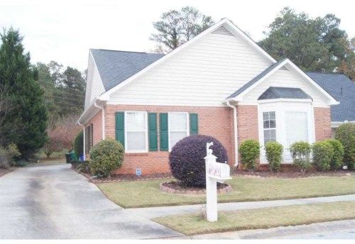 240 Woodgate Circle, Fayetteville, GA 30214