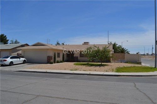 4111 Welter Avenue, Las Vegas, NV 89104