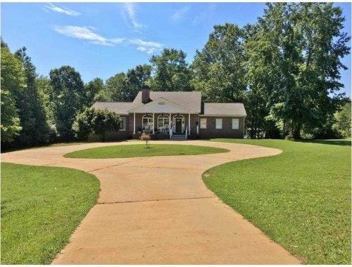 375 Millard Farmer Rd, Newnan, GA 30265