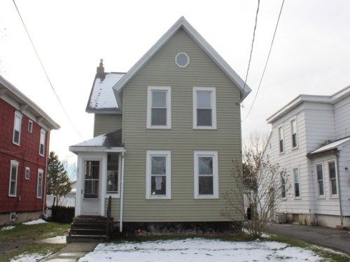 231 Ellis St, East Syracuse, NY 13057