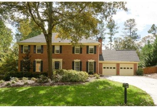 4892 Hampton Lake Dr, Marietta, GA 30068