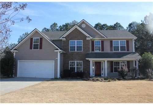 1306 Angie Ct, Loganville, GA 30052