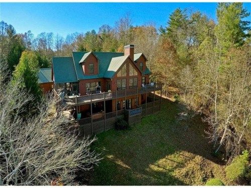 25 River Oaks Trl, Ellijay, GA 30536