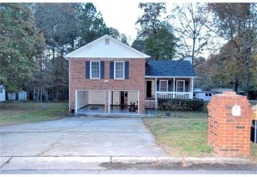 146 Eric Run Ct, Lawrenceville, GA 30043