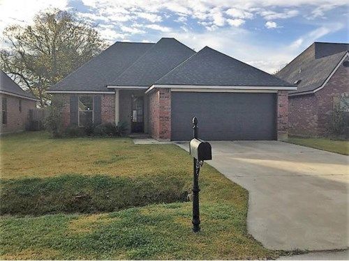 209 Milton Estates Ln, Youngsville, LA 70592