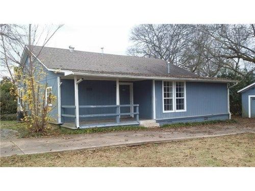 802 Avenue 3 SE, Atkins, AR 72823