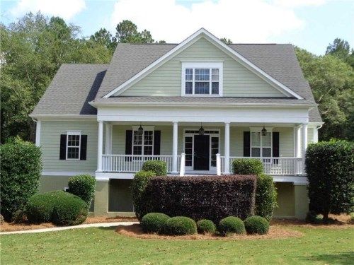 102 Tullamore Trl, Tyrone, GA 30290