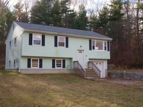 49 Bay Mountain Drive, Jewett City, CT 06351