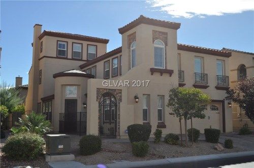 153 Crooked Putter Drive, Las Vegas, NV 89148