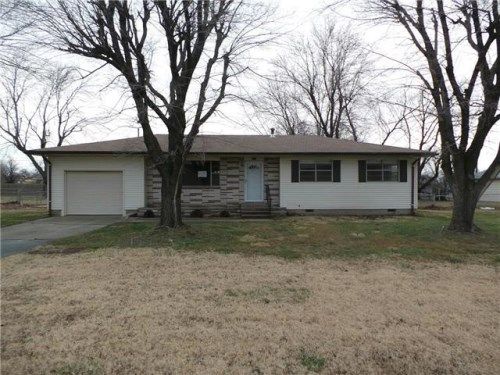 1003 Sheridan St, Carl Junction, MO 64834