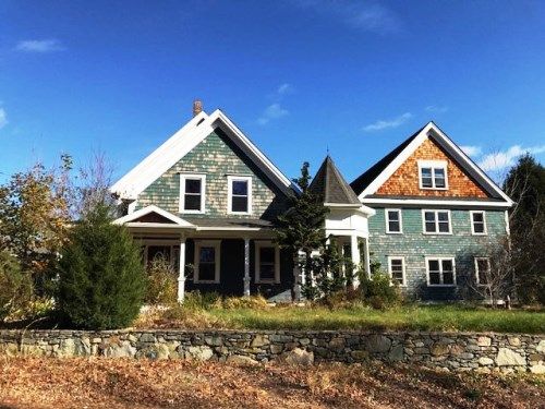 579 Oak St, Bridgewater, MA 02324