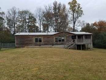 4891 Honeysuckle Rd, Adamsville, AL 35005