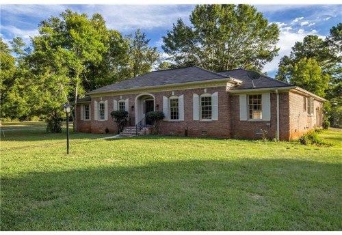 3983 Rainbow Dr, Decatur, GA 30034