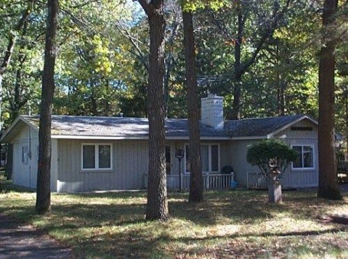 6656 Osbourn Dr, Caseville, MI 48725