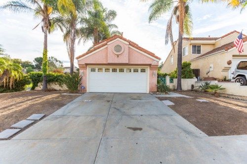 5035 Cherrywood Dr, Oceanside, CA 92056