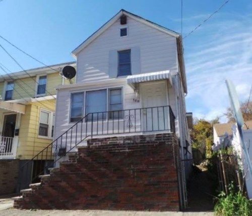 389 Washington Ave, Hackensack, NJ 07601