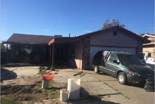 2407 Fern St, Merced, CA 95348