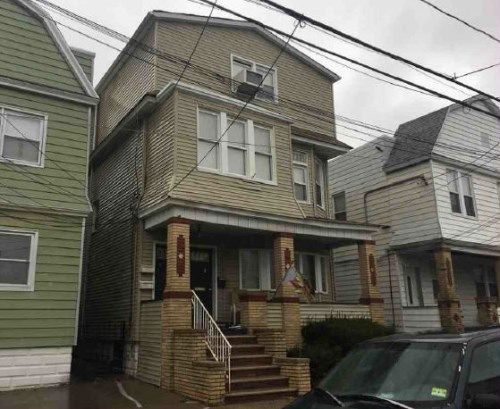 47 Humphrey Ave, Bayonne, NJ 07002