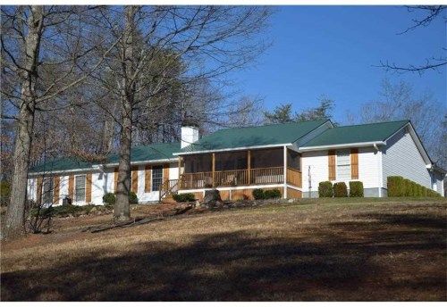 782 Warwick Rd, Cleveland, GA 30528