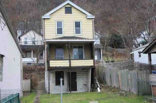 1411 Fleming Ave, Mc Kees Rocks, PA 15136